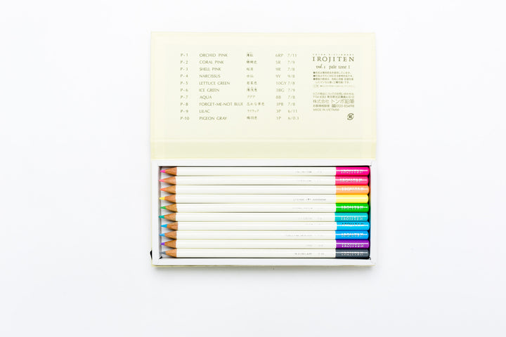 Irojiten Colored Pencils Dictionary, Rainforest
