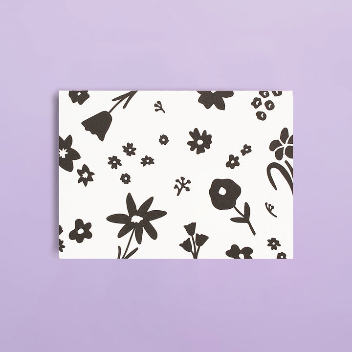 BW Floral Pattern Box Set