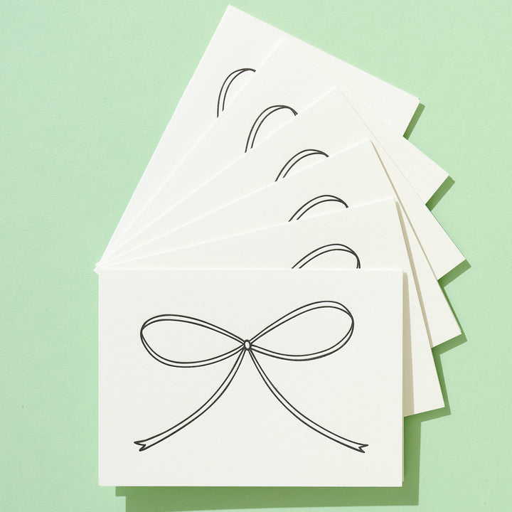 BW Bow Pattern Box Set