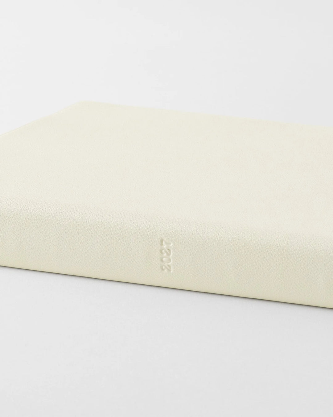 Midori Notebook Diary 2027: A5 1-Day 1-Page
