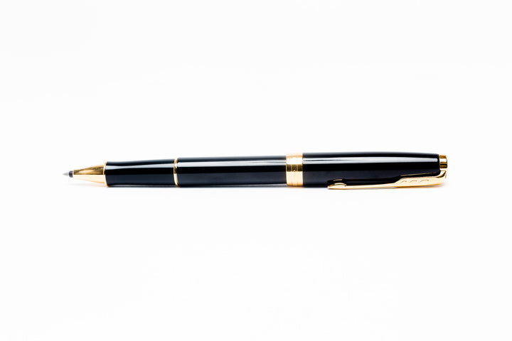 Parker Sonnet Black Lacquer GT Rollerball