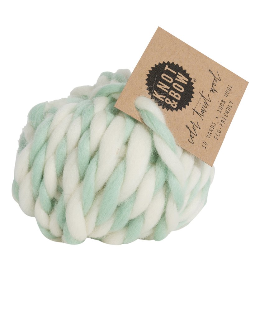 Color Twist Wool Ball - Mint